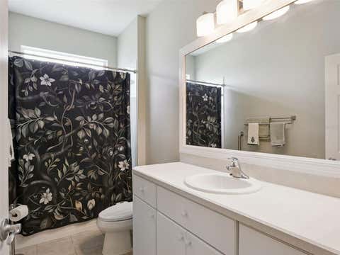 Tiny photo for 5524 Squires Drive, Leesburg, FL 34748 (MLS # G5113023)