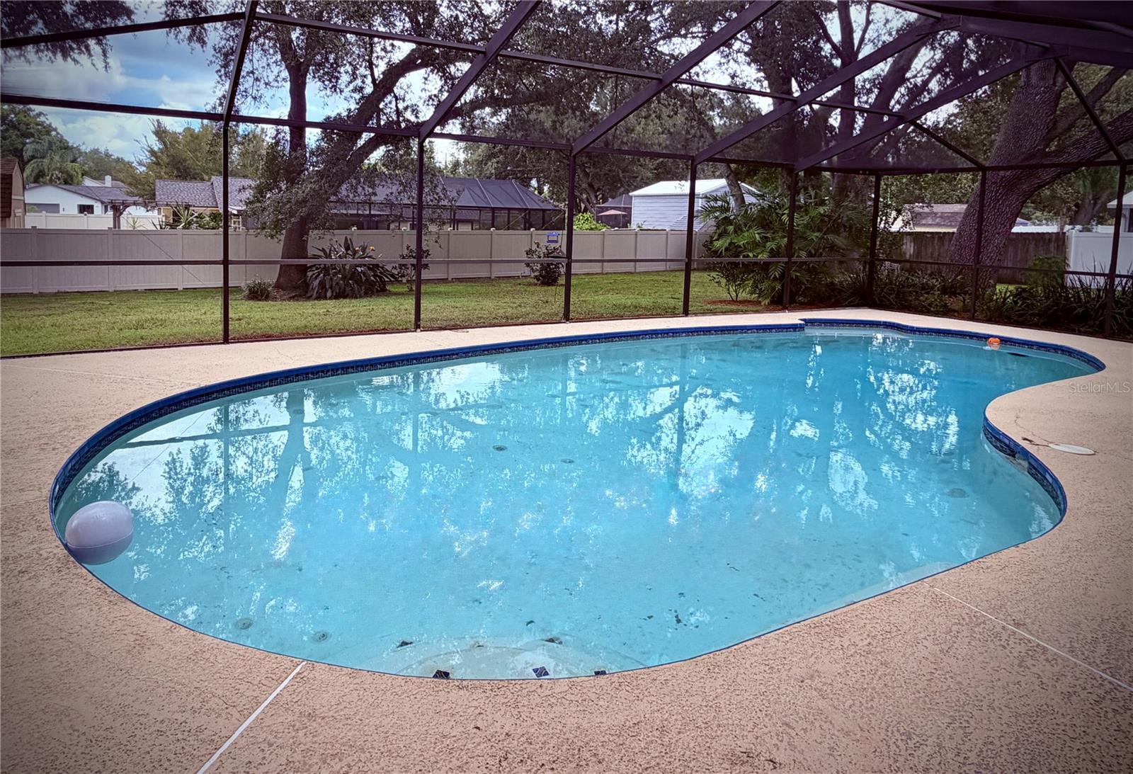 4104 BROOKE DRIVE