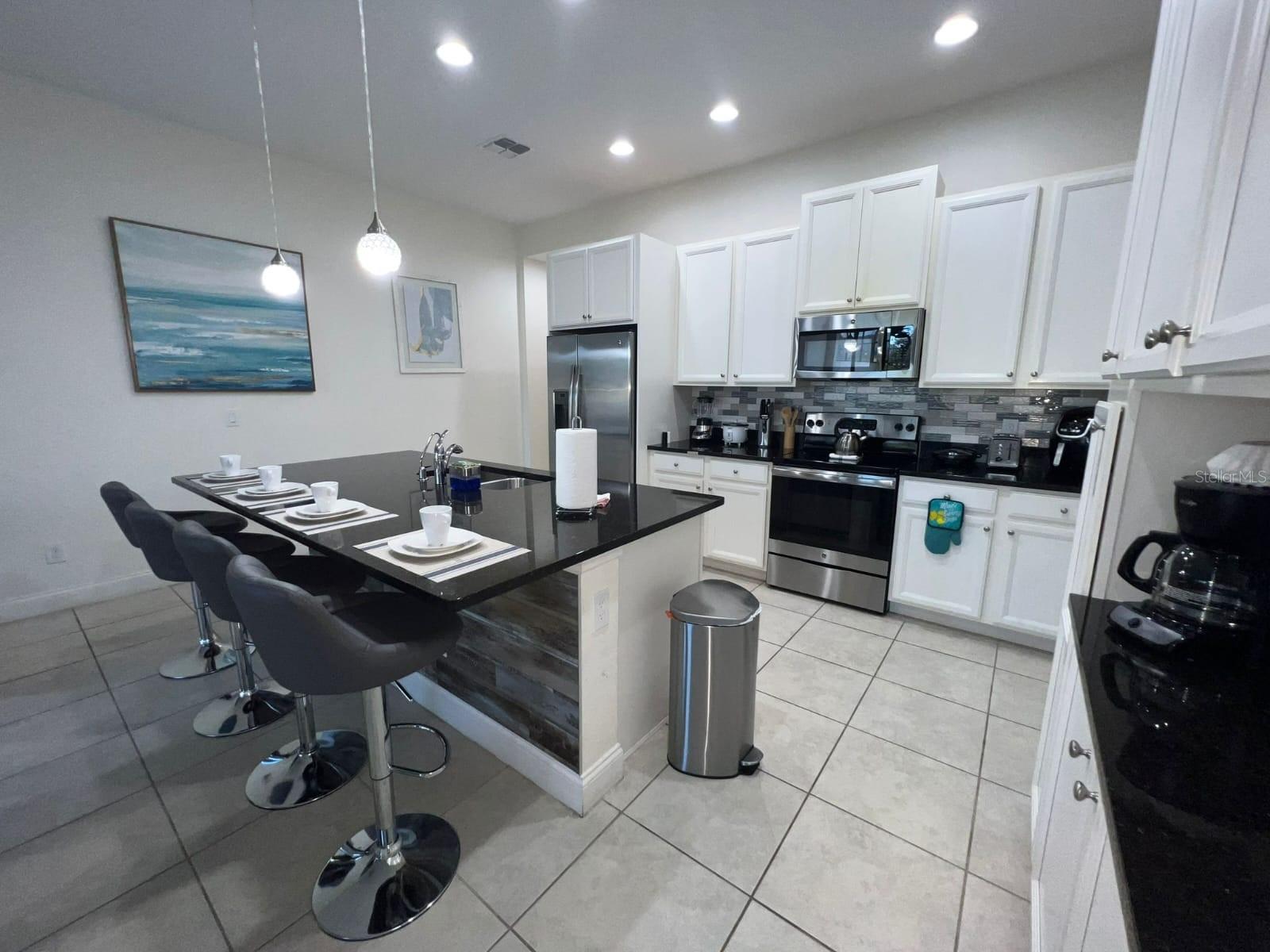 FESTIVAL PH 1 - Residential