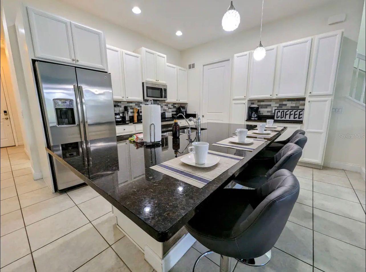 FESTIVAL PH 1 - Residential