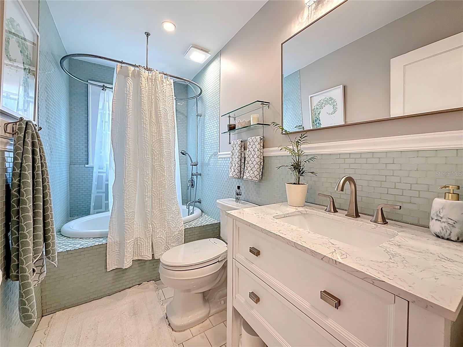 SNELL & HAMLETTS NORTH SHORE ADD - Residential