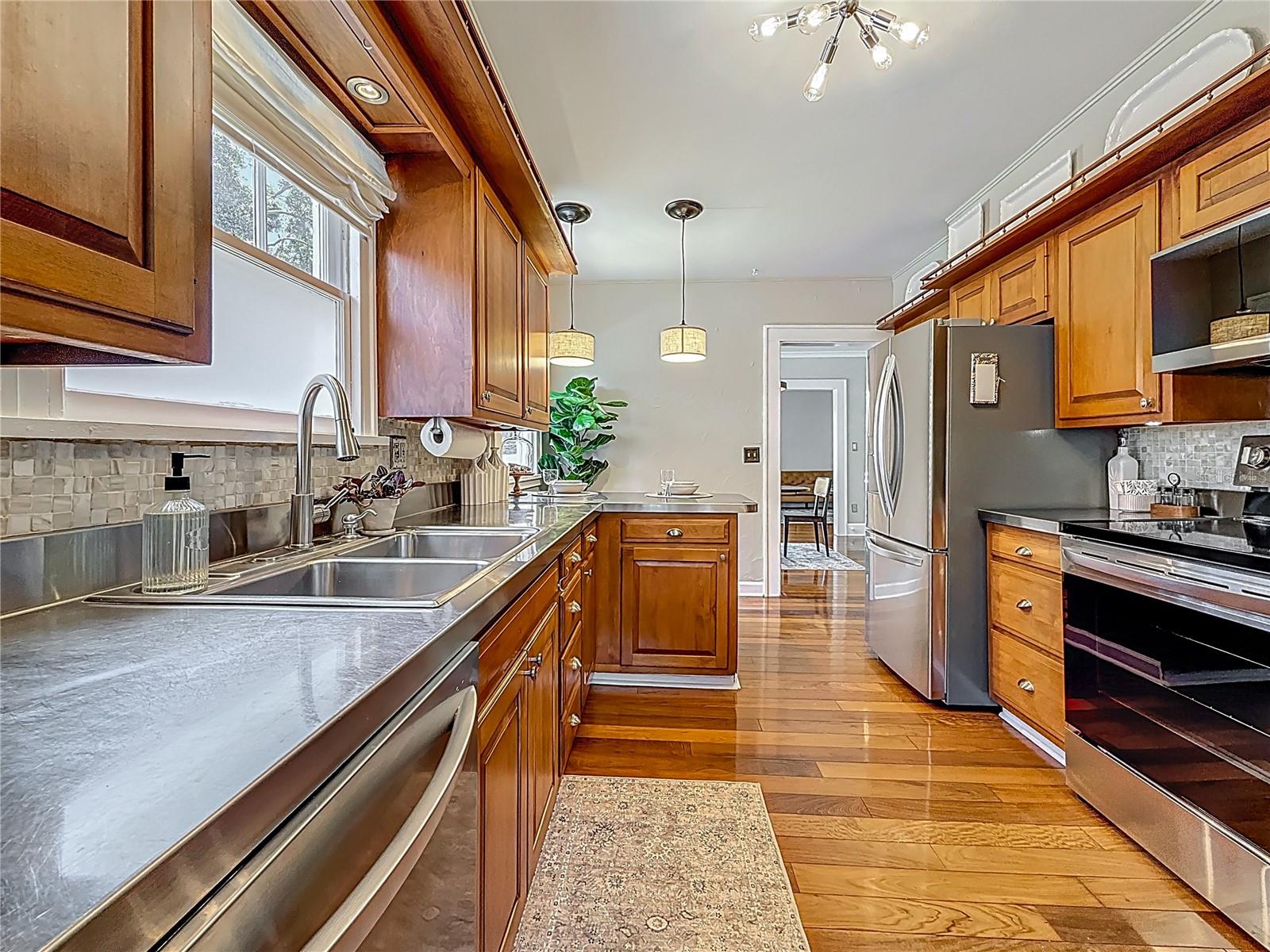 SNELL & HAMLETTS NORTH SHORE ADD - Residential