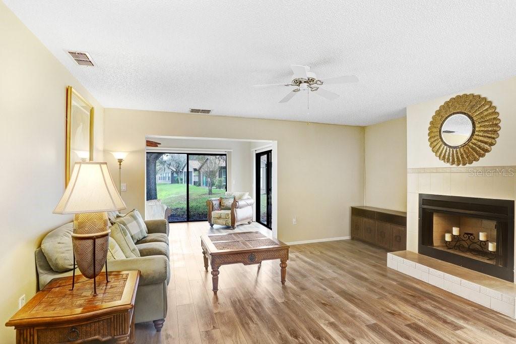 VILLAGE OAKS SEC C - Residential