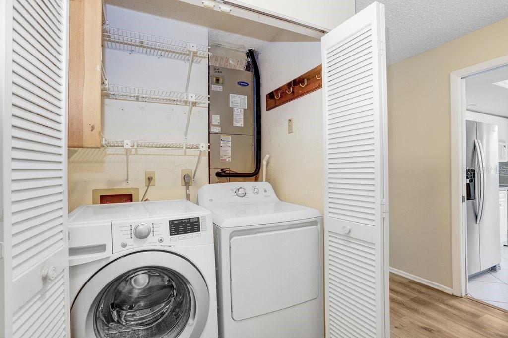 VILLAGE OAKS SEC C - Residential