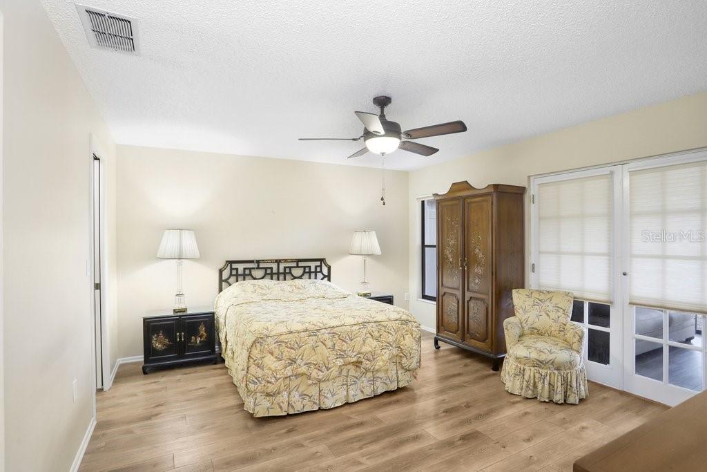 VILLAGE OAKS SEC C - Residential