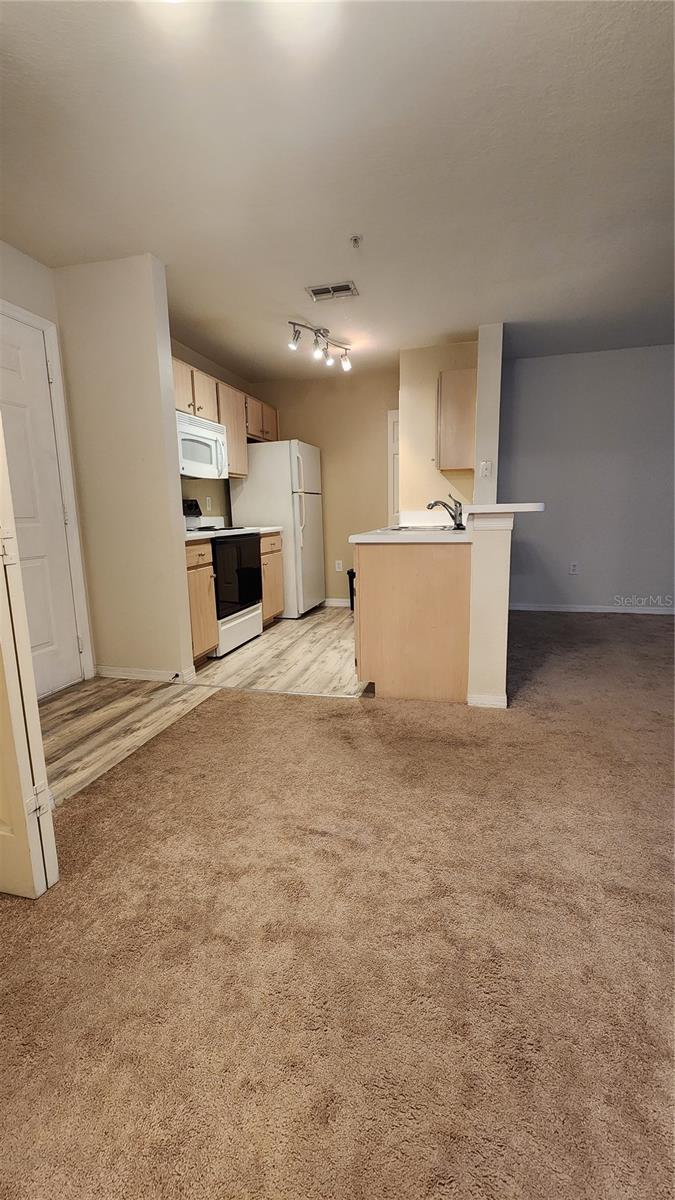 CYPRESS FAIRWAY CONDO - Residential