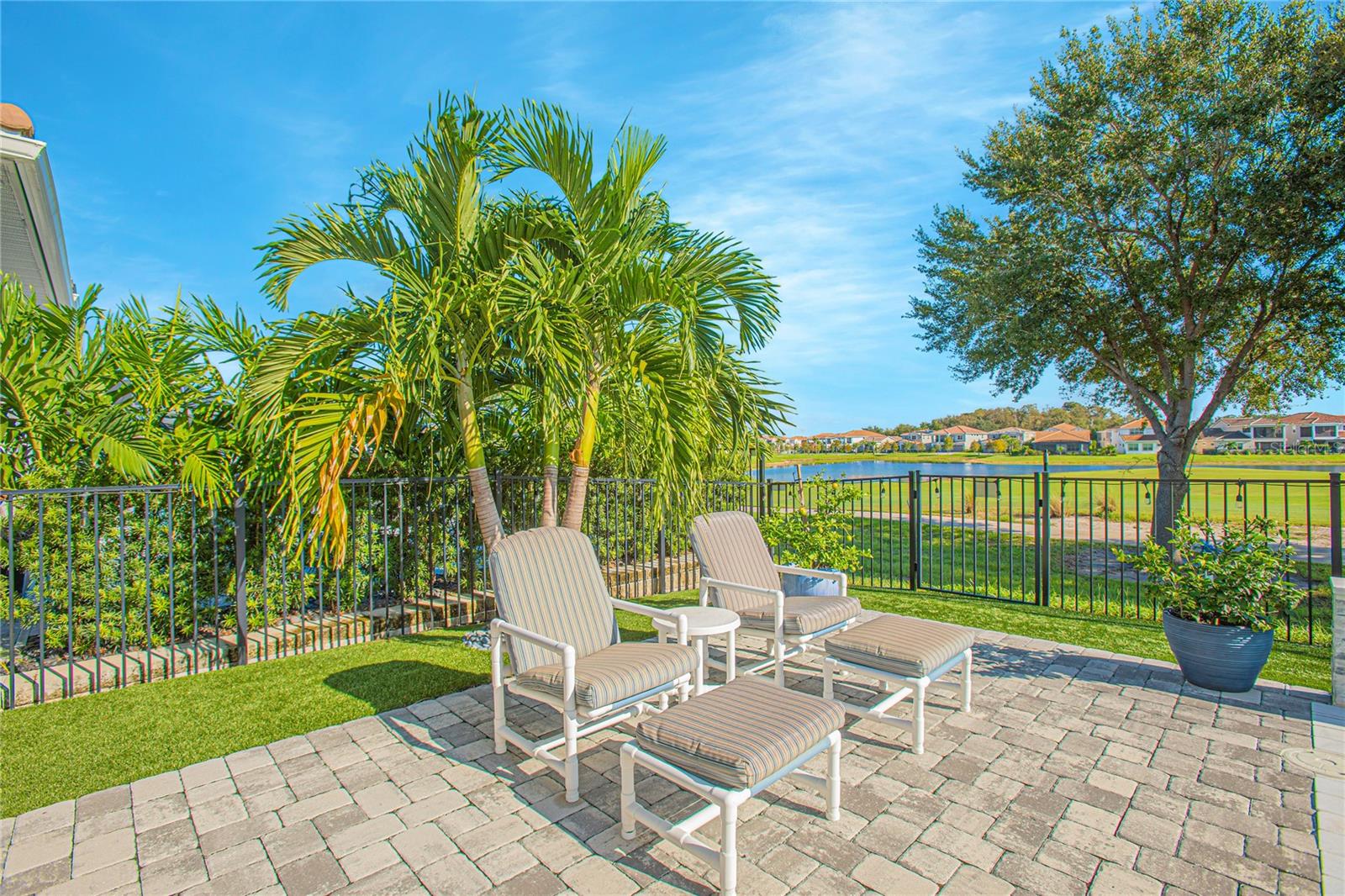 EAGLE CREEK - Residential