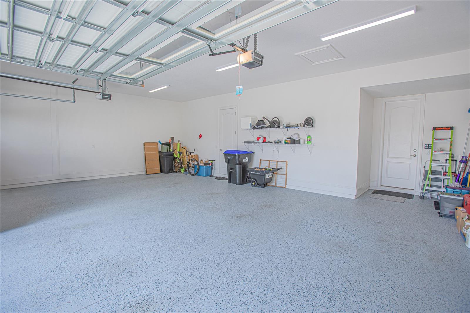 EAGLE CREEK - Residential