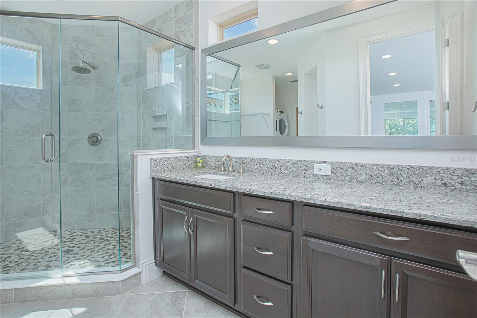 EAGLE CREEK - Residential