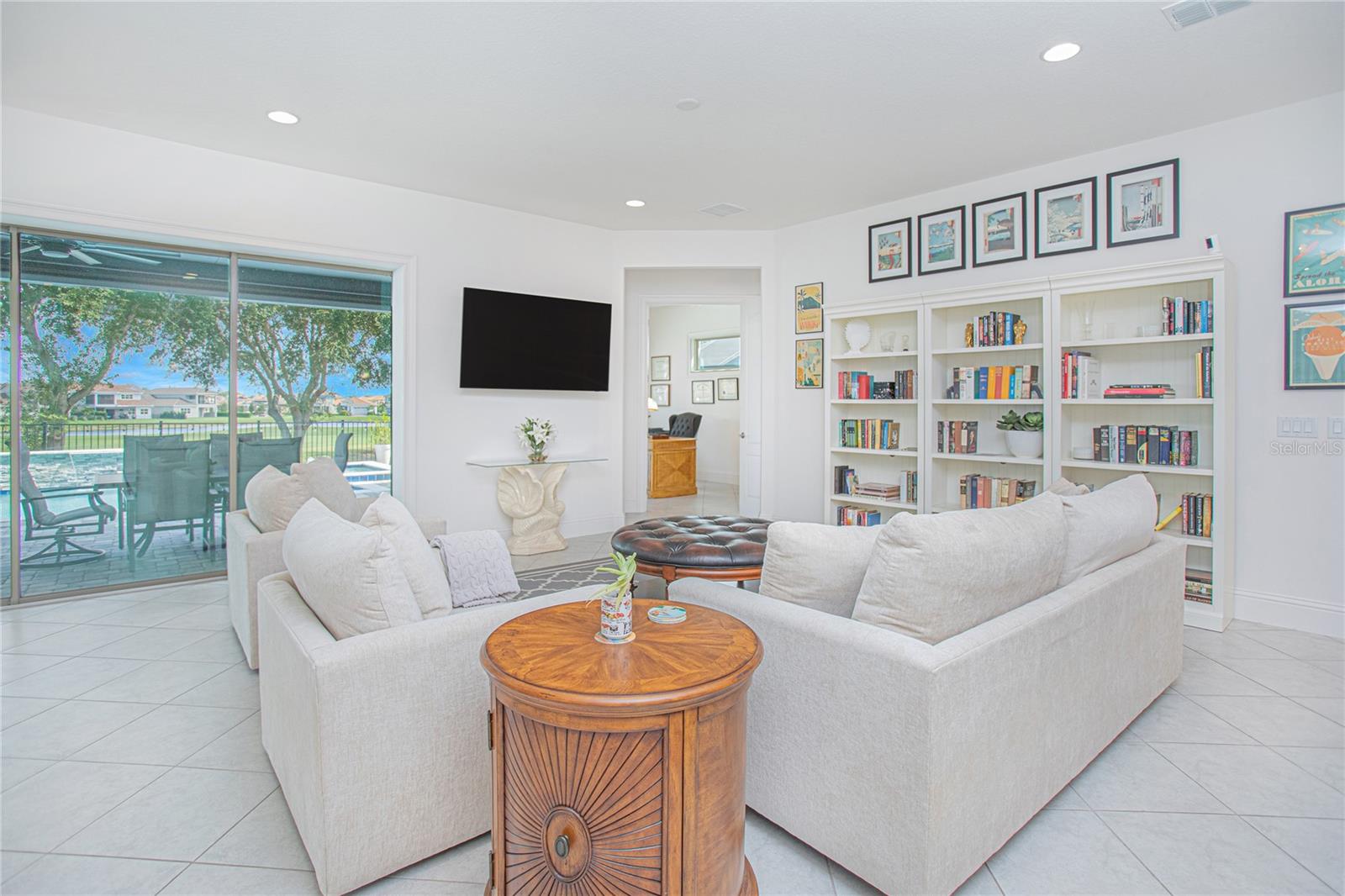 EAGLE CREEK - Residential