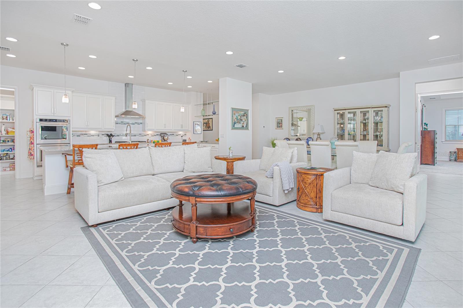 EAGLE CREEK - Residential