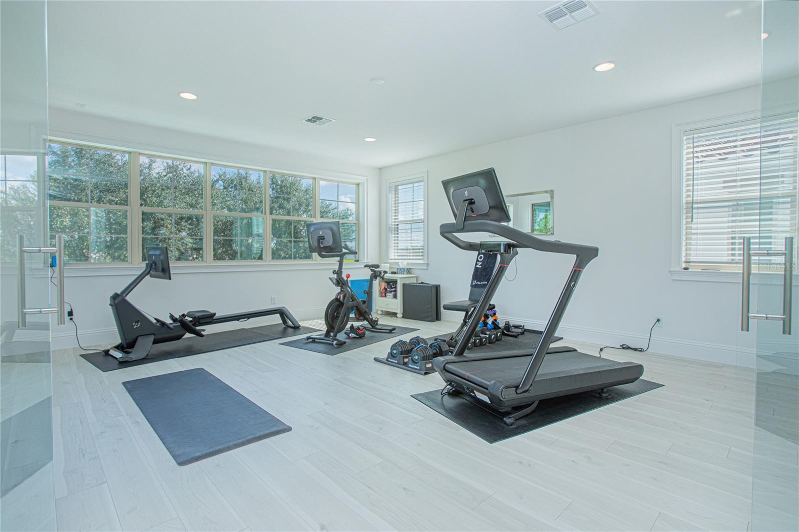 EAGLE CREEK - Residential