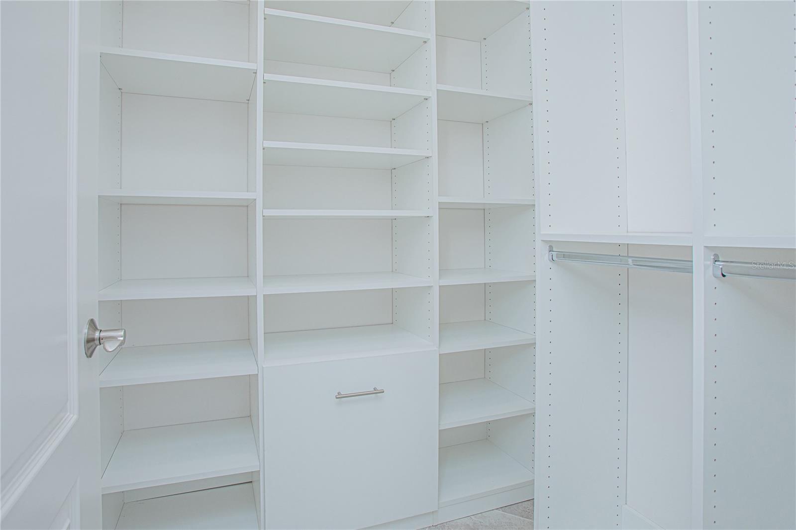 EAGLE CREEK - Residential