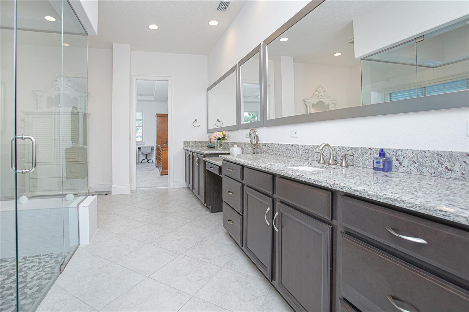 EAGLE CREEK - Residential