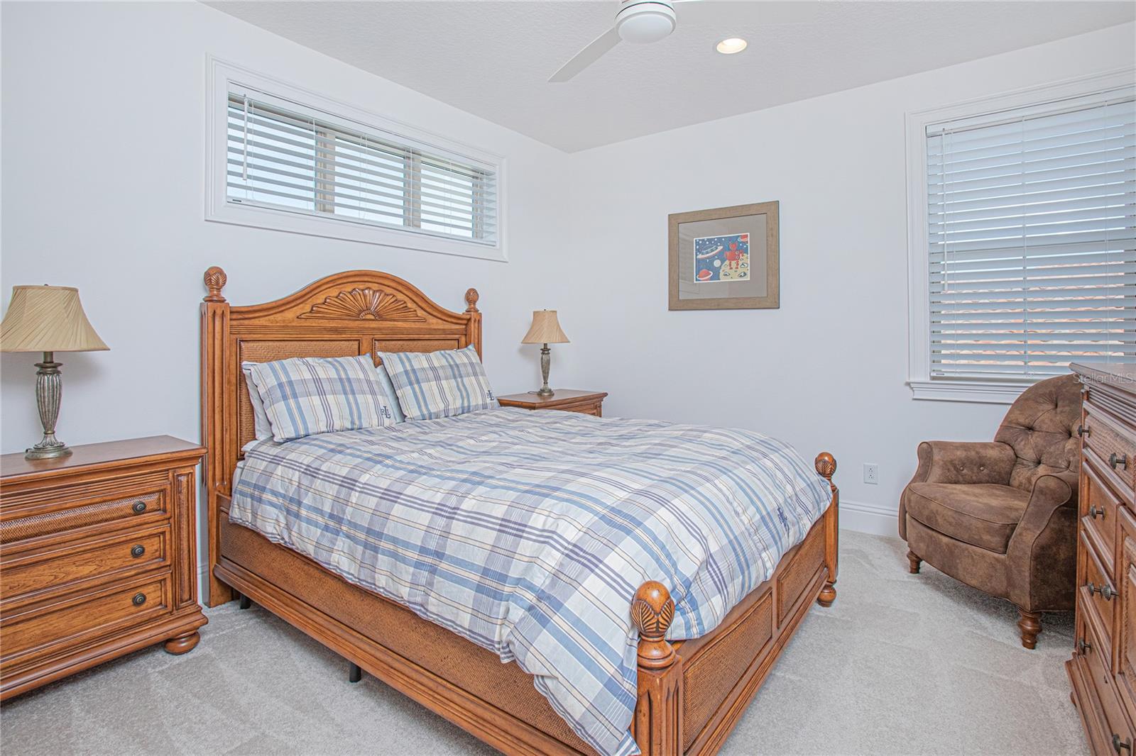 EAGLE CREEK - Residential