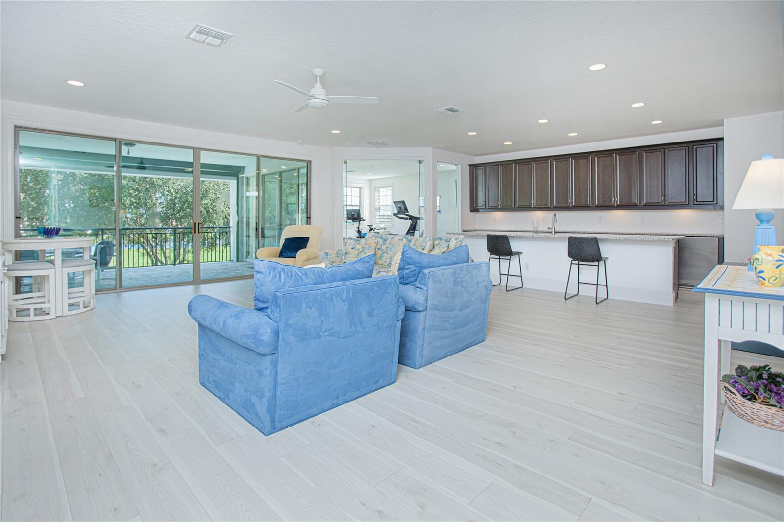 EAGLE CREEK - Residential