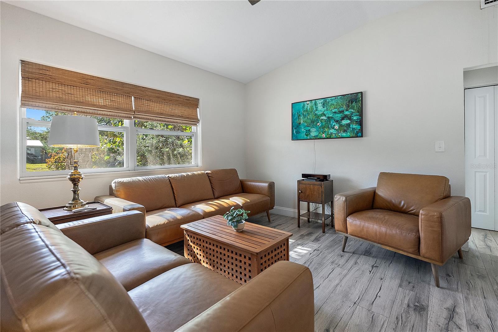 PASADENA ON THE GULF SEC B - Residential Lease