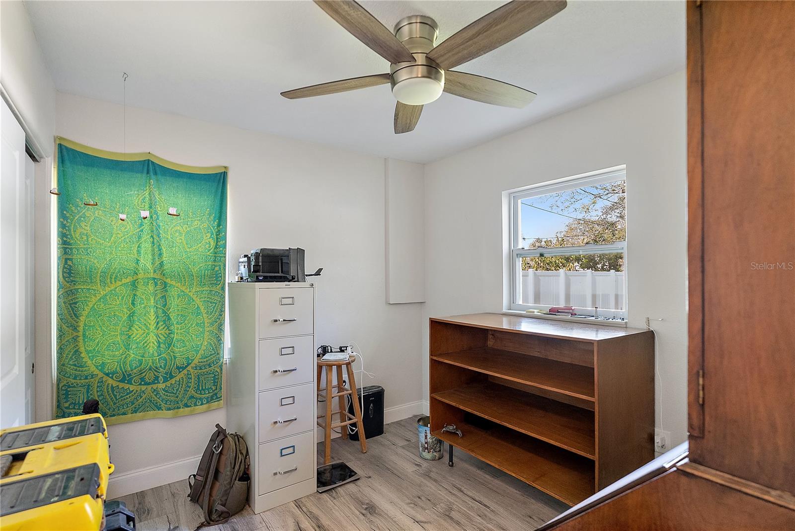 PASADENA ON THE GULF SEC B - Residential Lease