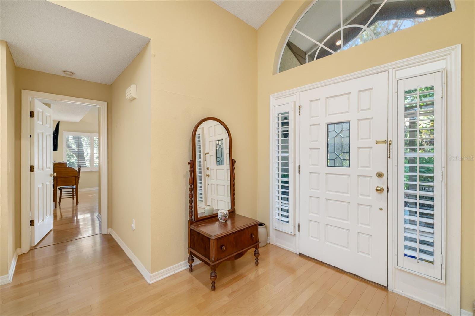 LONGWOOD VILLAS - Residential