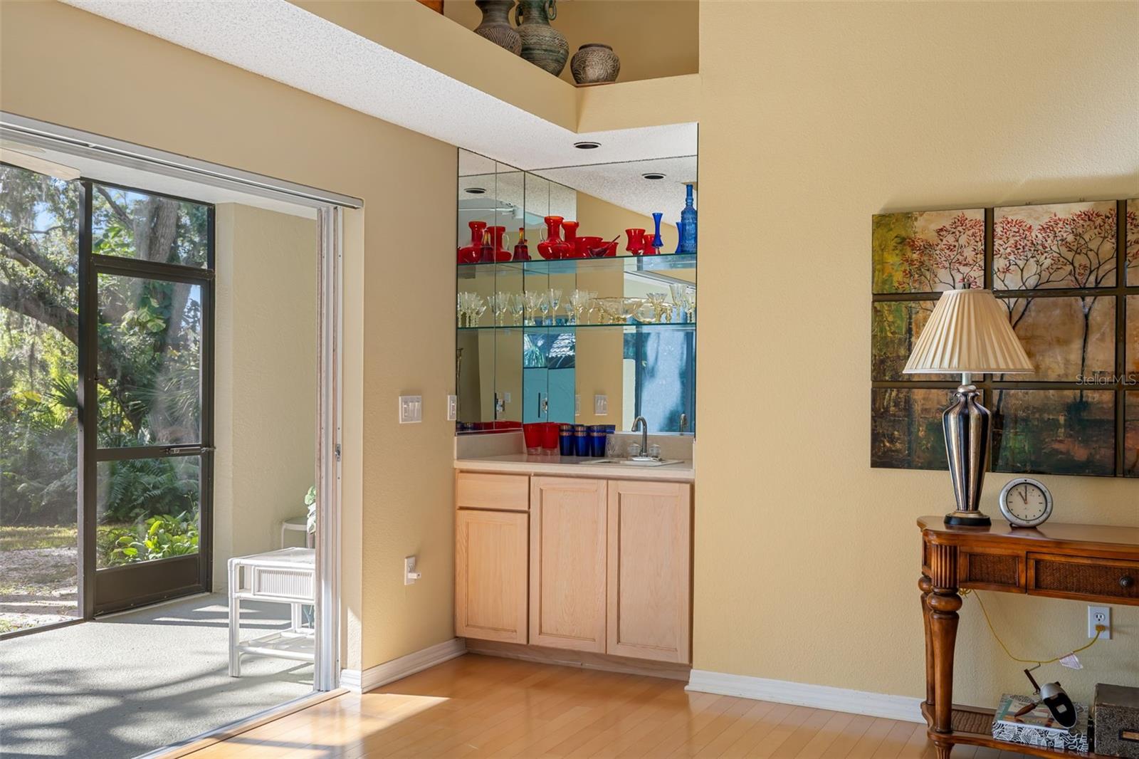 LONGWOOD VILLAS - Residential