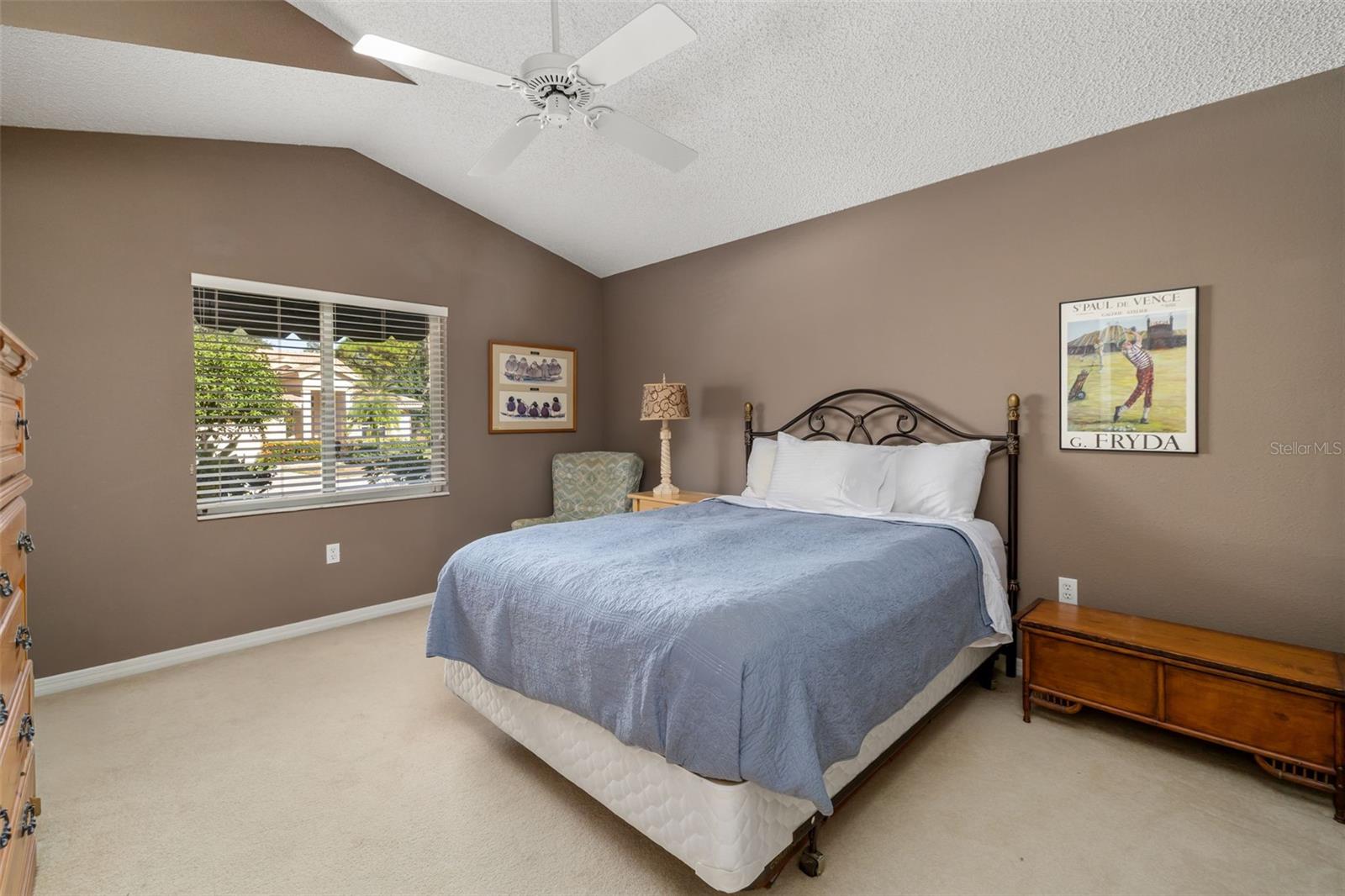 LONGWOOD VILLAS - Residential