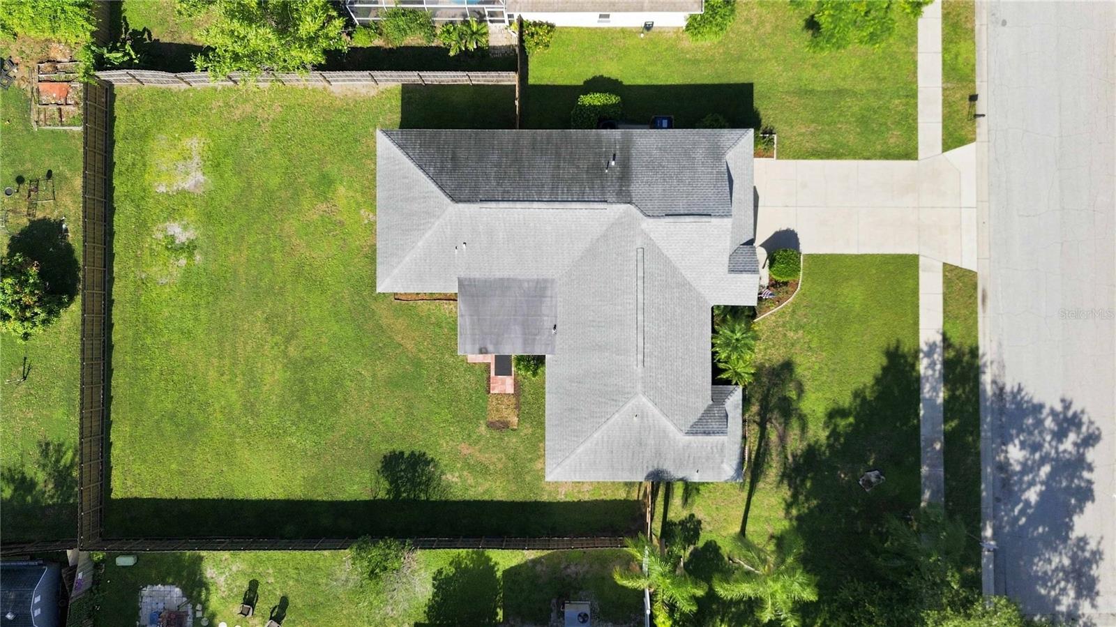 732 PLUM TREE LANE