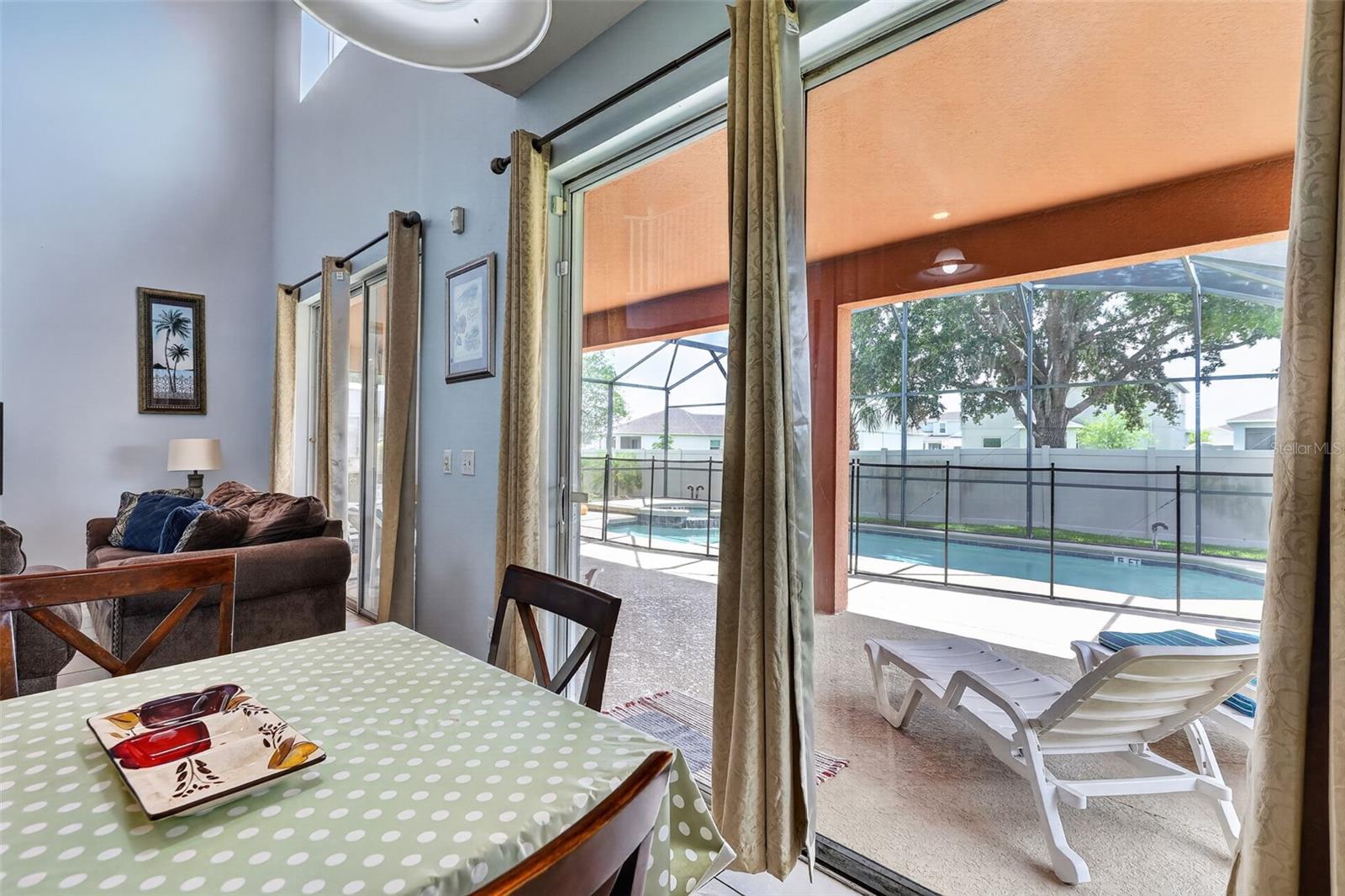 SOLANA - Residential