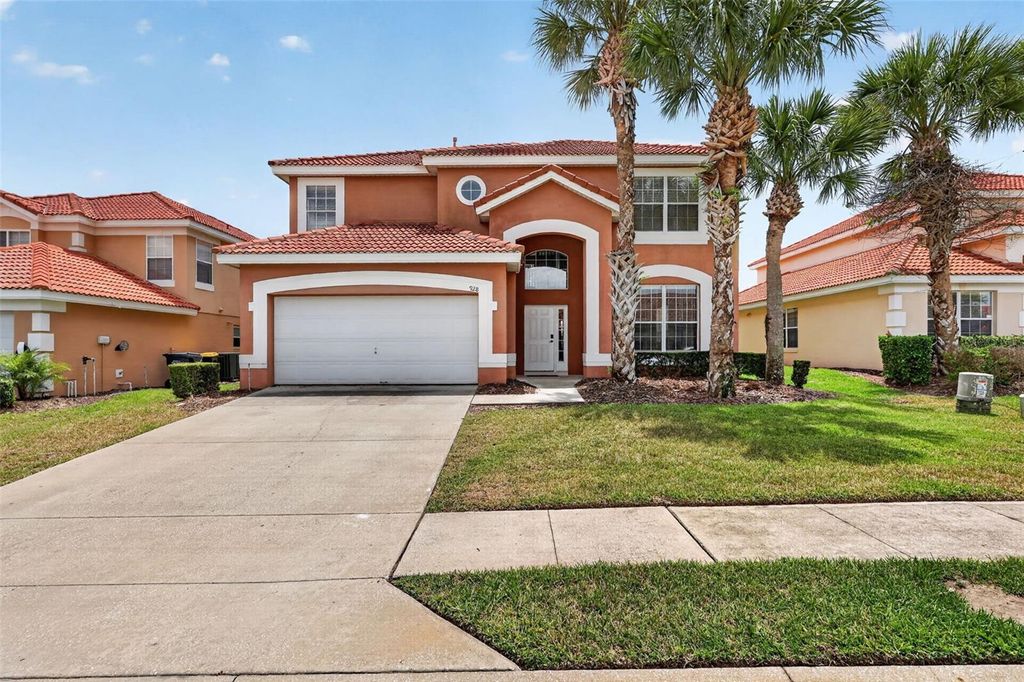 Photo of 928 Solana Circle, Davenport, FL 33897 (MLS # S5150470)