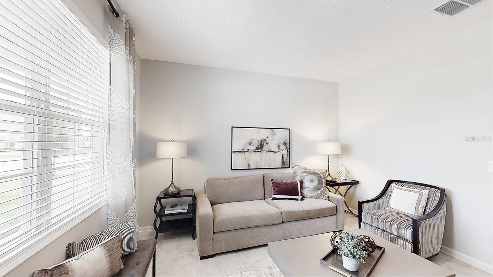 2004 MYRTLE PINE STREET