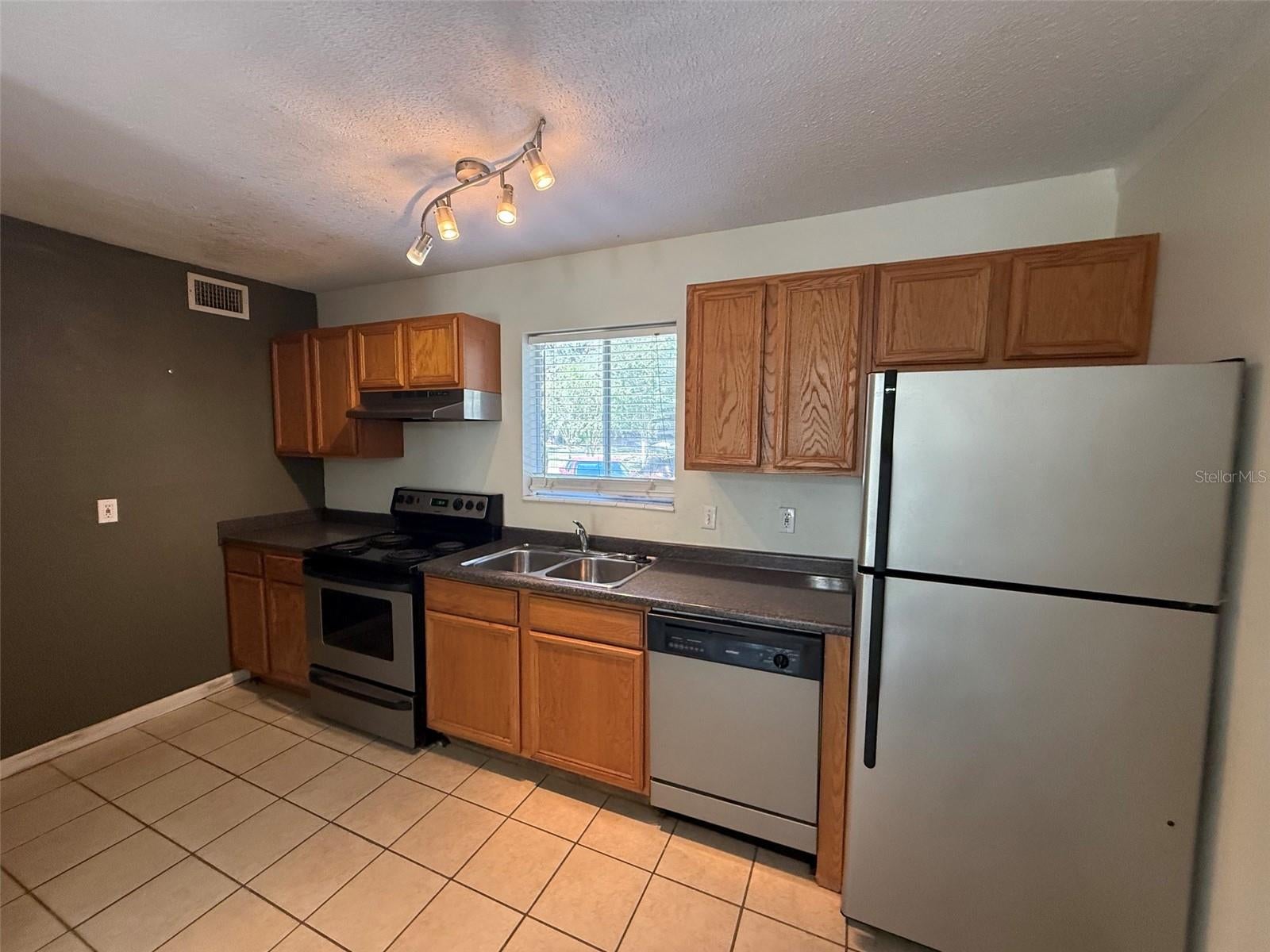 507 NW 39TH ROAD 102