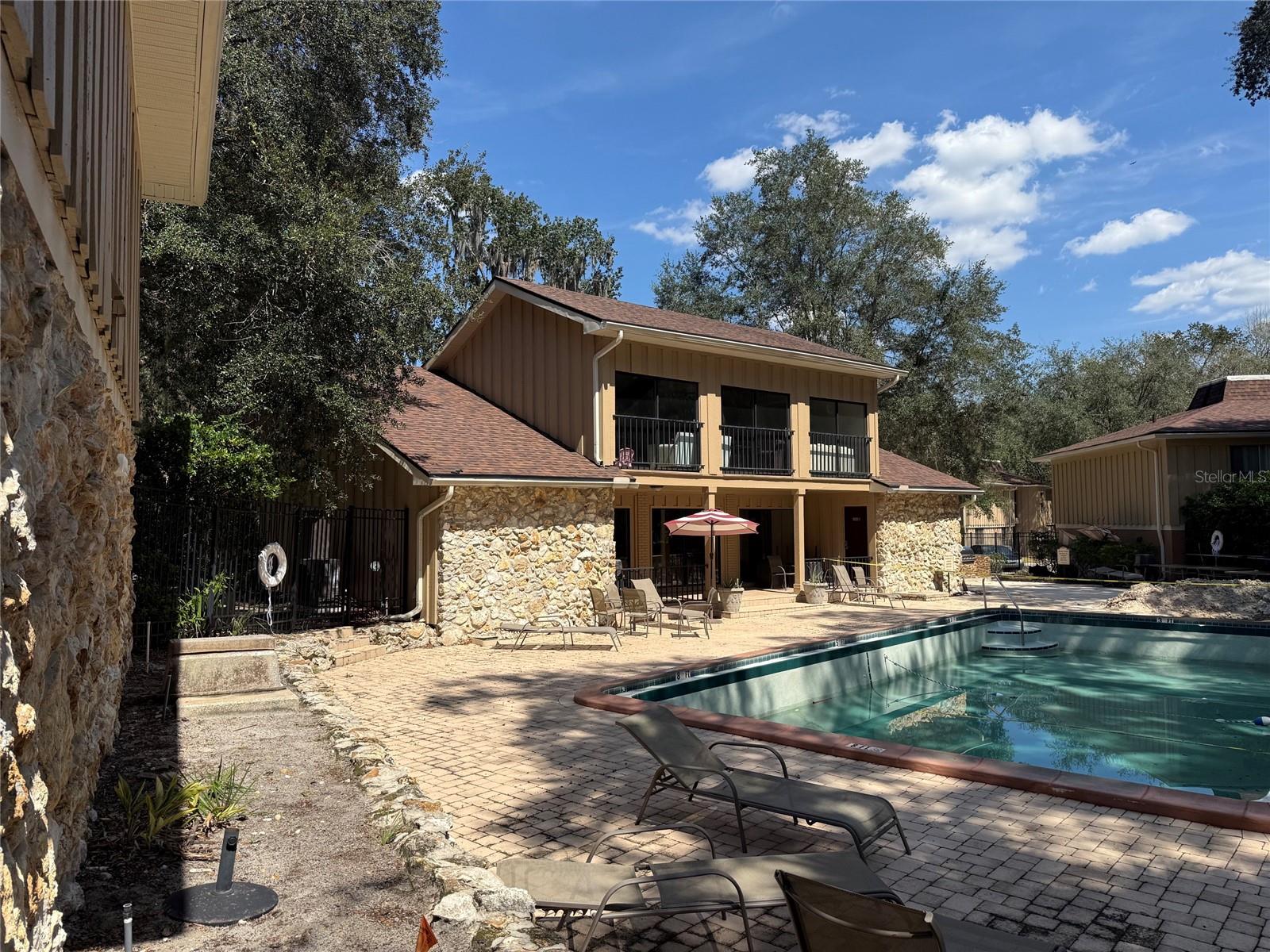 507 NW 39TH ROAD 102