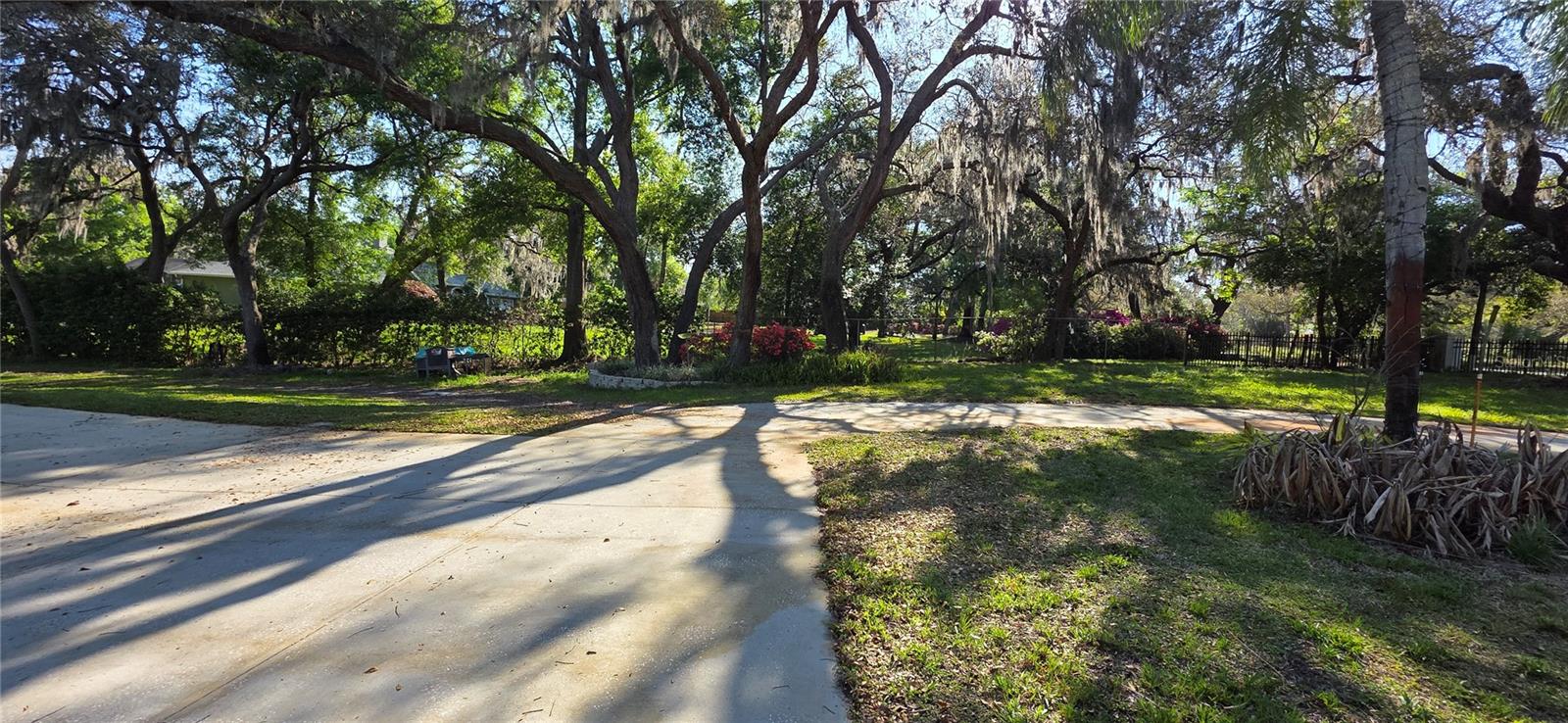 LAKEWOOD ACRES - Residential