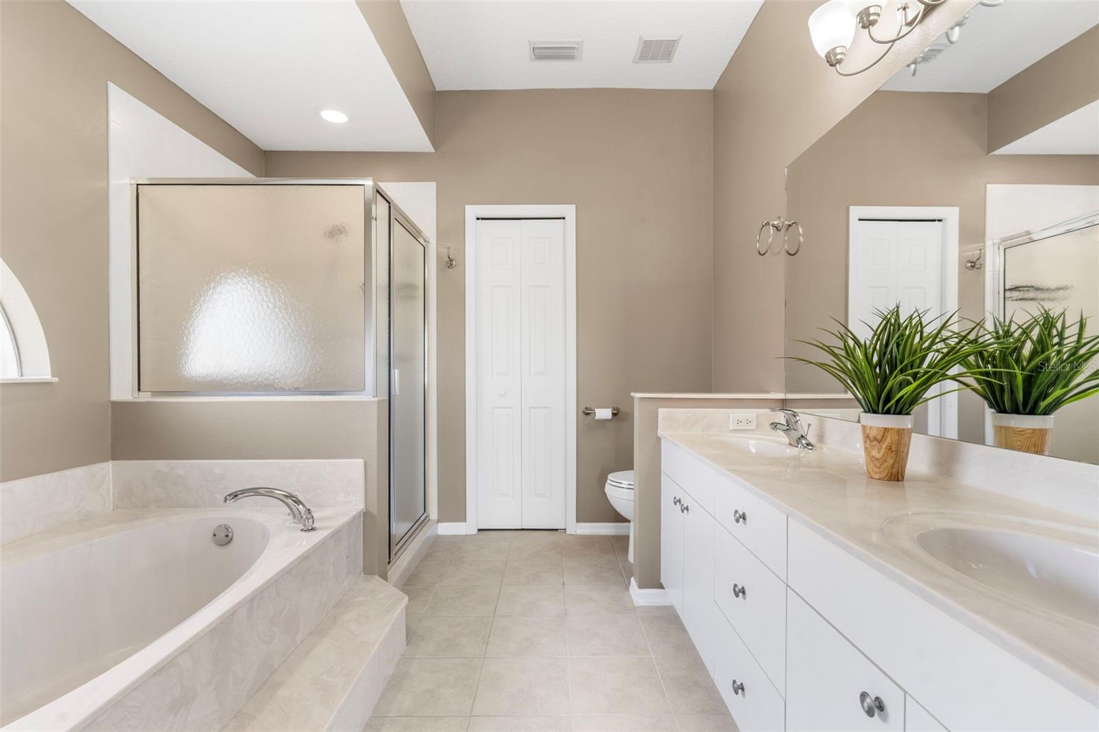 SUGAR MILL LAKES PH 1 - Residential