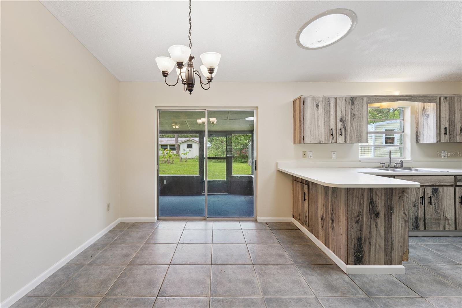 HILLCREST UR SUB - Residential
