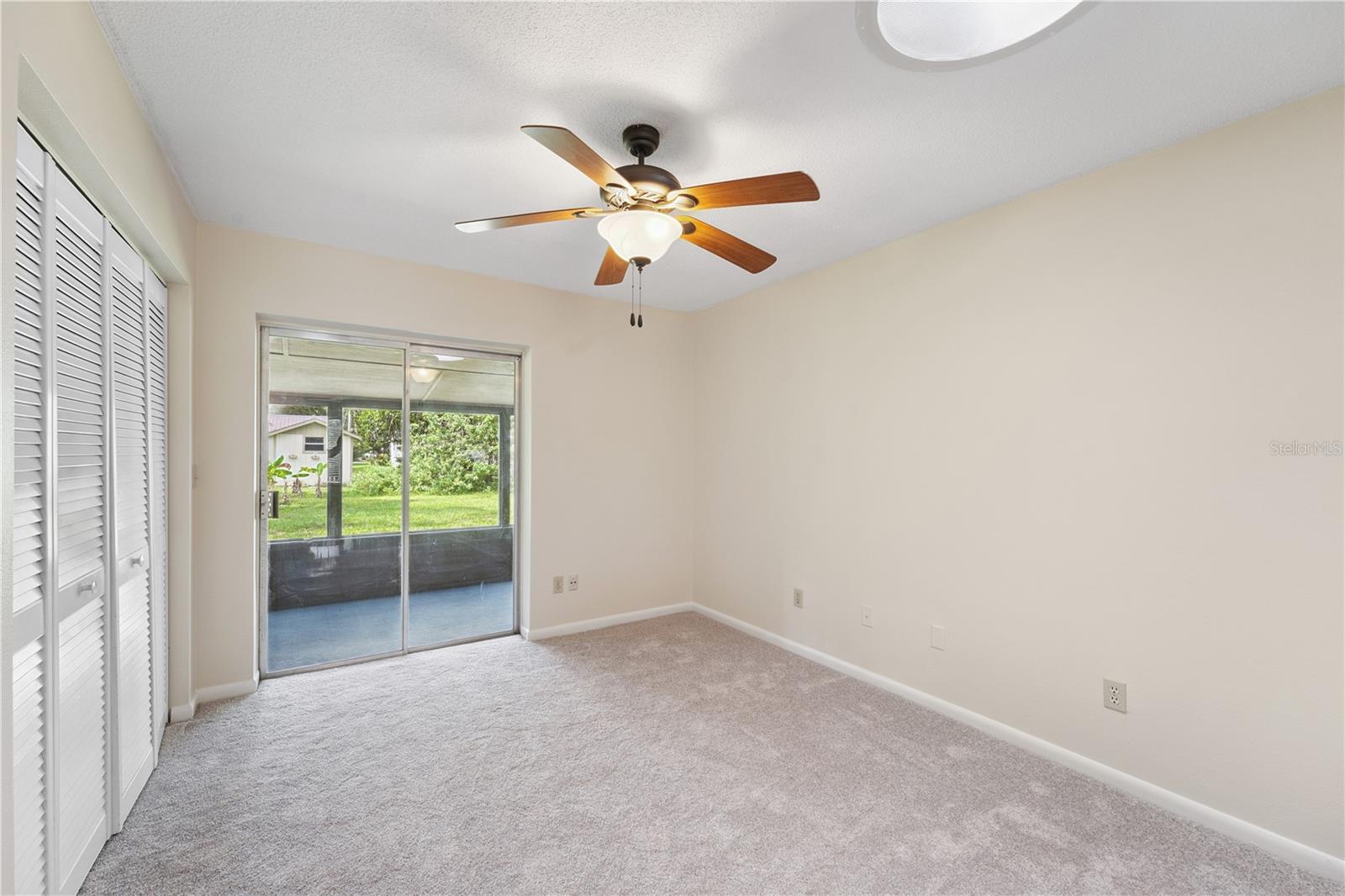 HILLCREST UR SUB - Residential