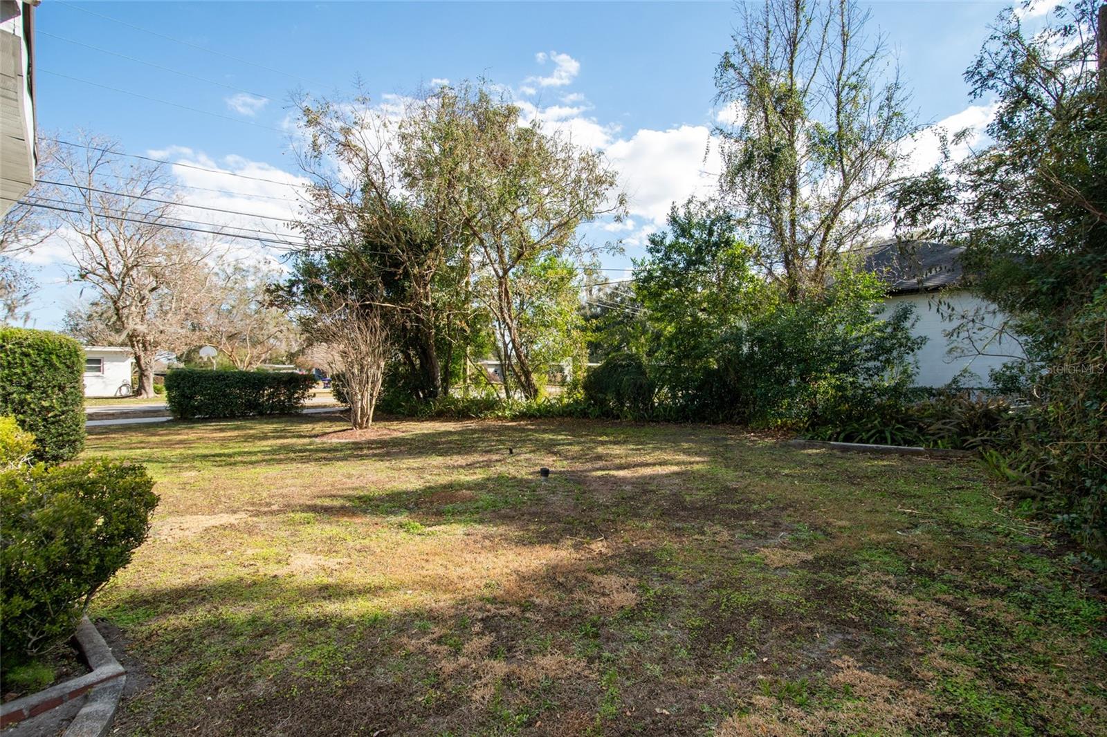 3302 S CRYSTAL LAKE DRIVE