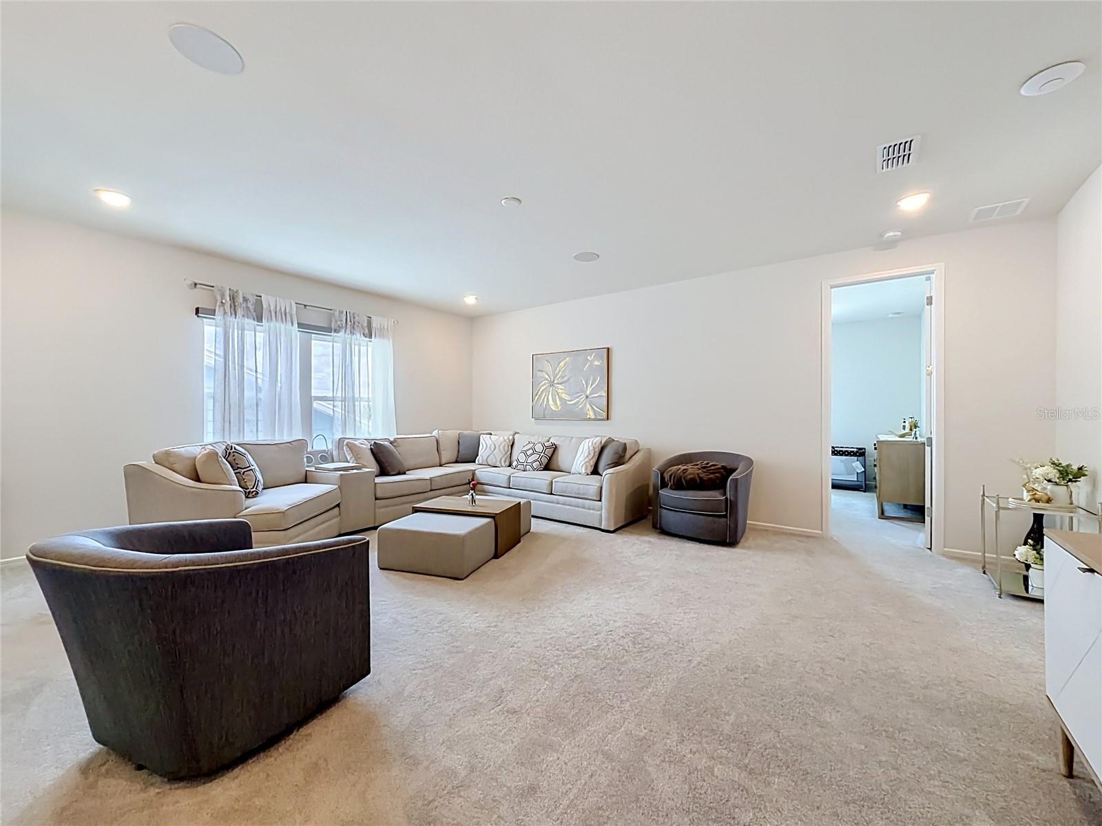 ISLES/LK NONA PH 1B - Residential