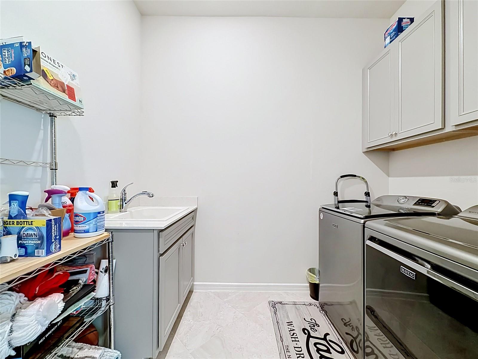 ISLES/LK NONA PH 1B - Residential