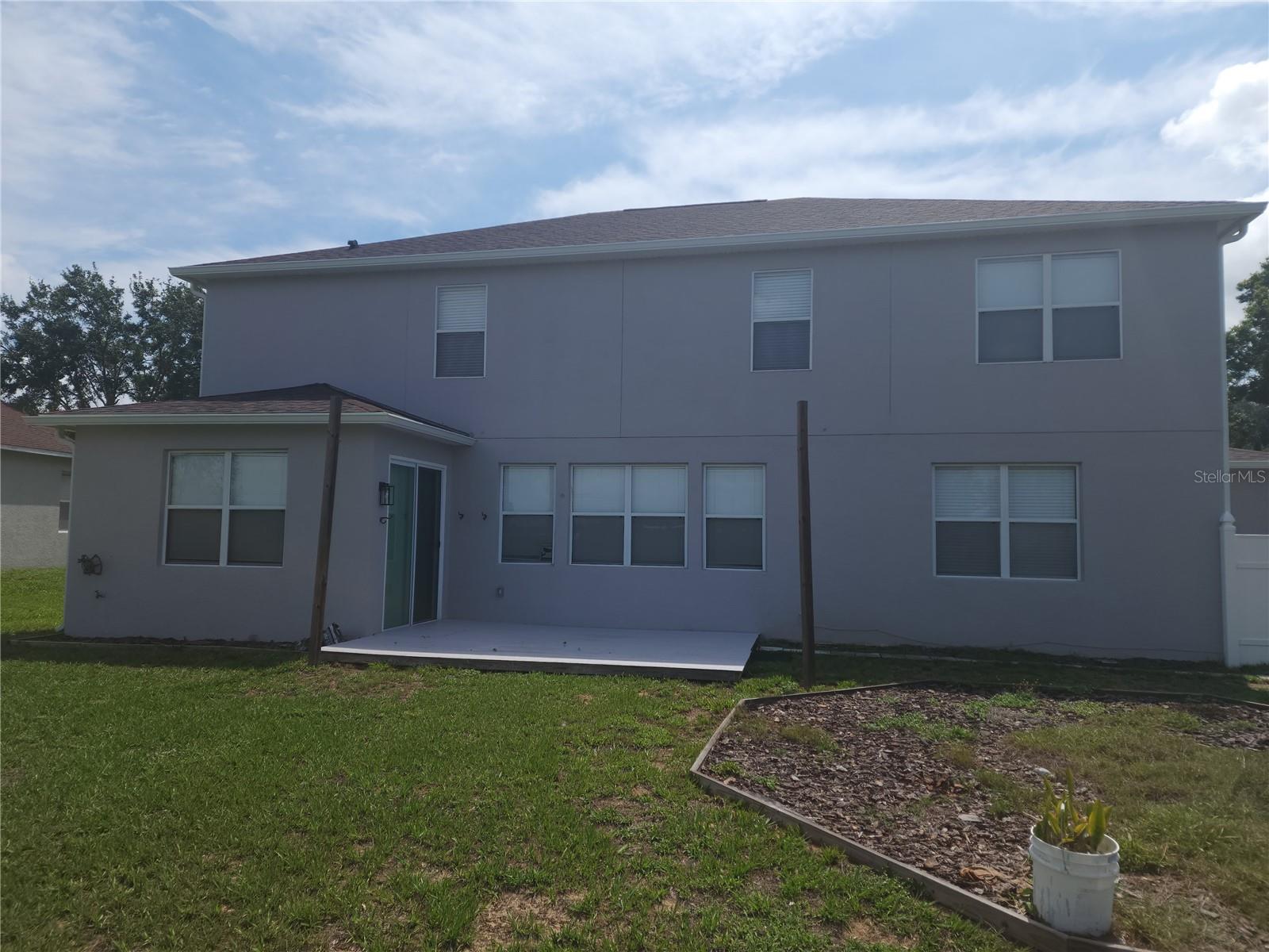 912 N JACKS LAKE ROAD