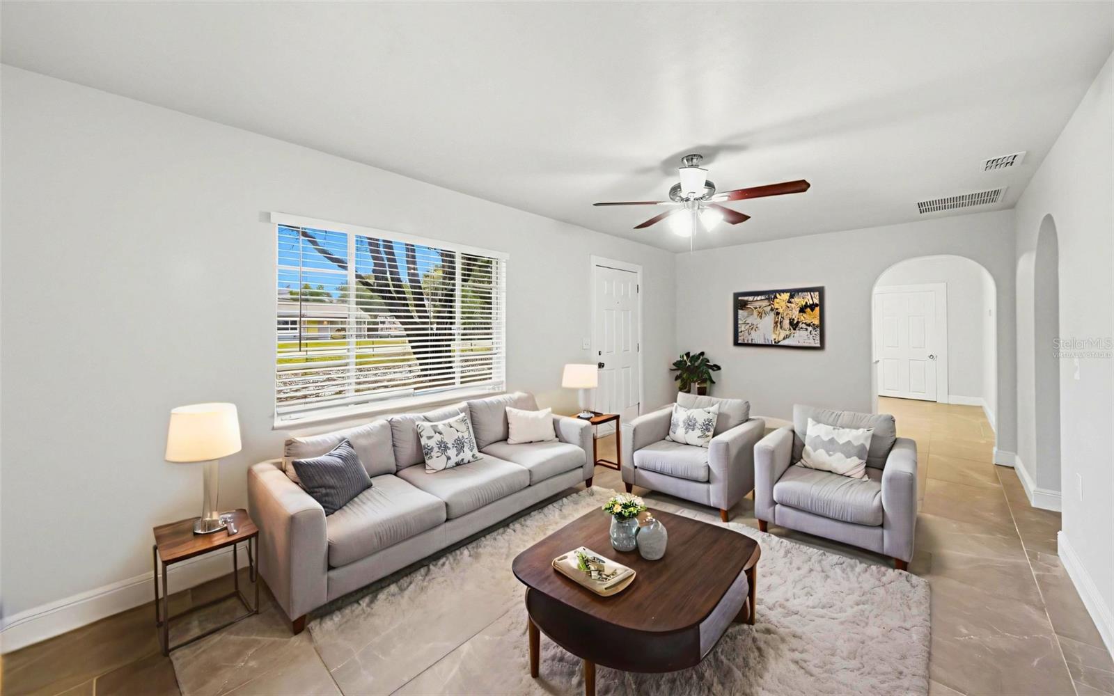 1715 SUNSET DRIVE