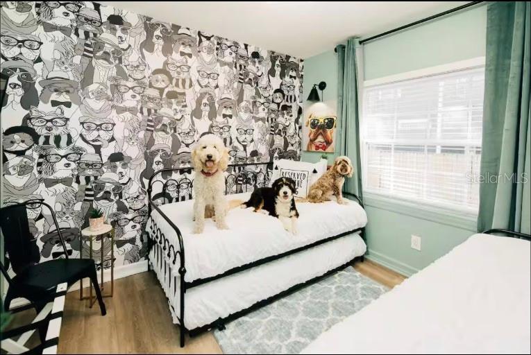 SUBURB ROYAL - Residential Lease