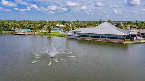 A home in PORT CHARLOTTE