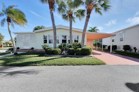 A home in PORT CHARLOTTE