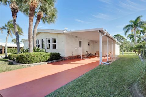 A home in PORT CHARLOTTE