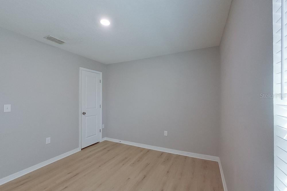 CITRUS SPGS UNIT 21 - Residential Lease