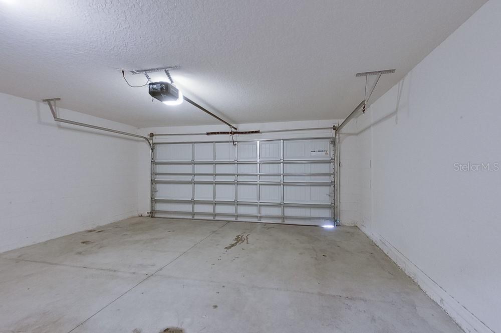 CITRUS SPGS UNIT 21 - Residential Lease