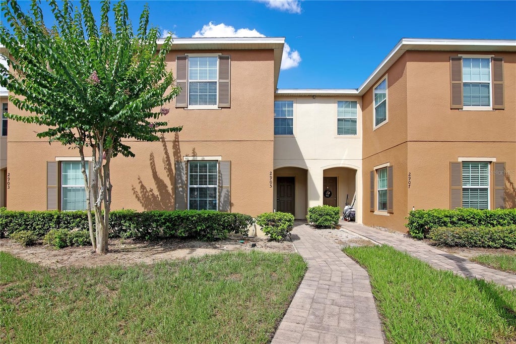 Photo of 2905 Sunstone Drive, Kissimmee, FL 34758 (MLS # O6415677)