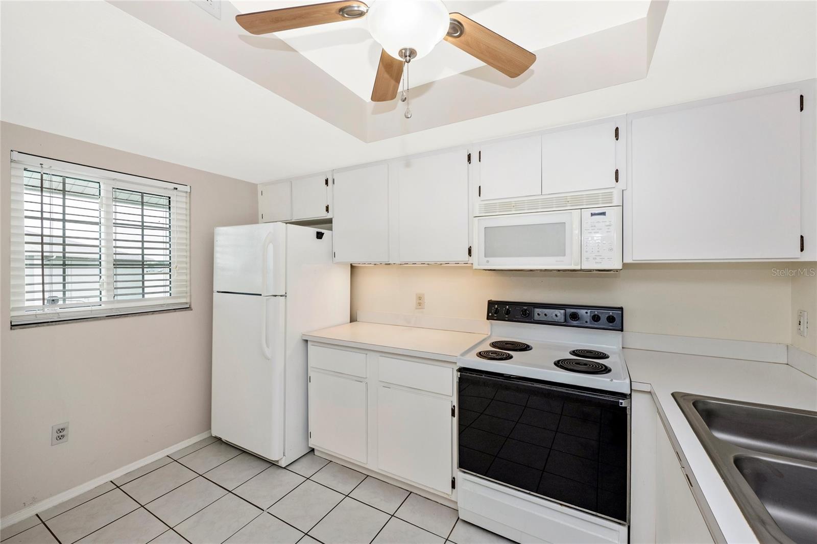 3310 LOVELAND BOULEVARD 1606