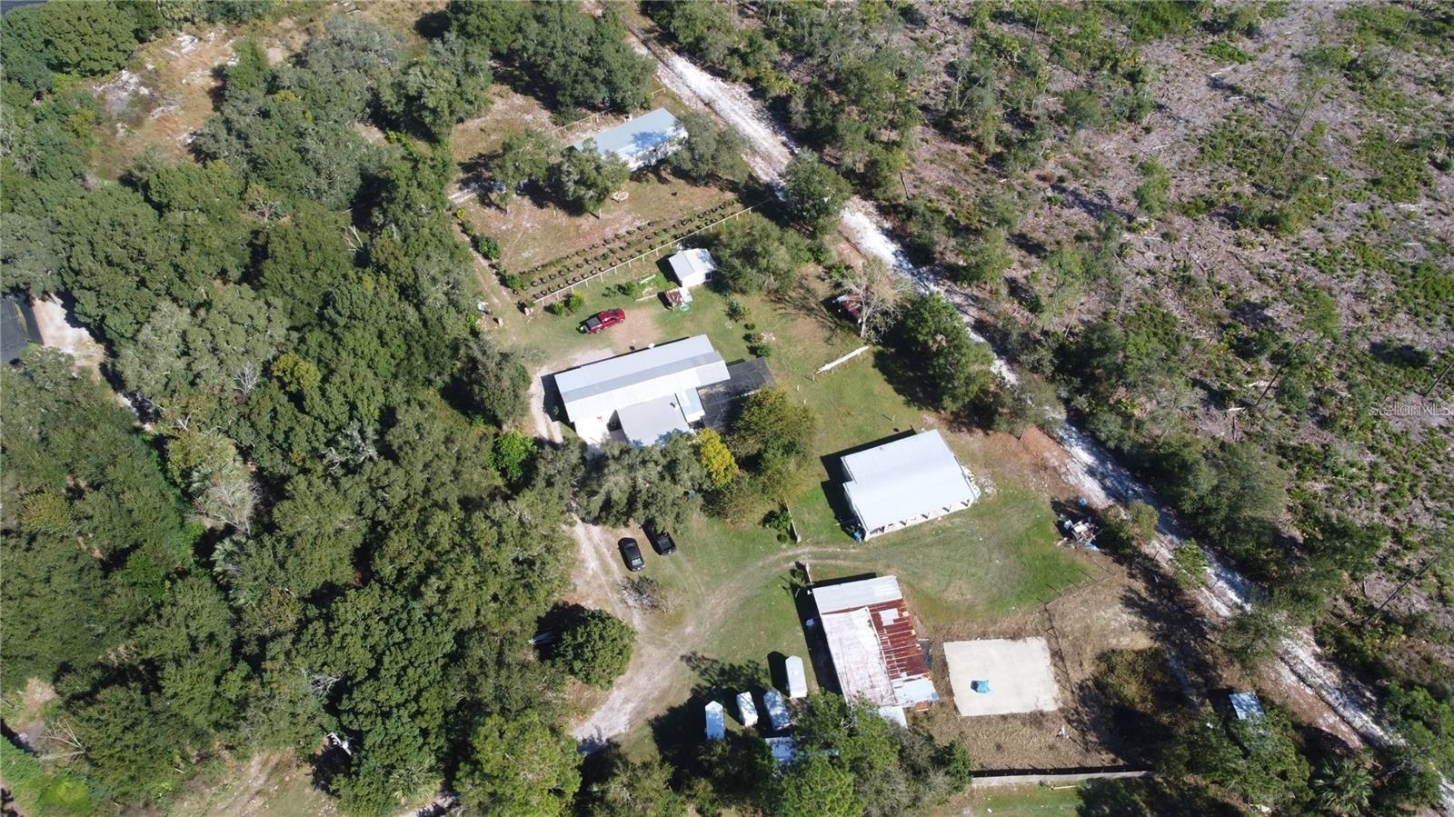 190 DICKIE LANE