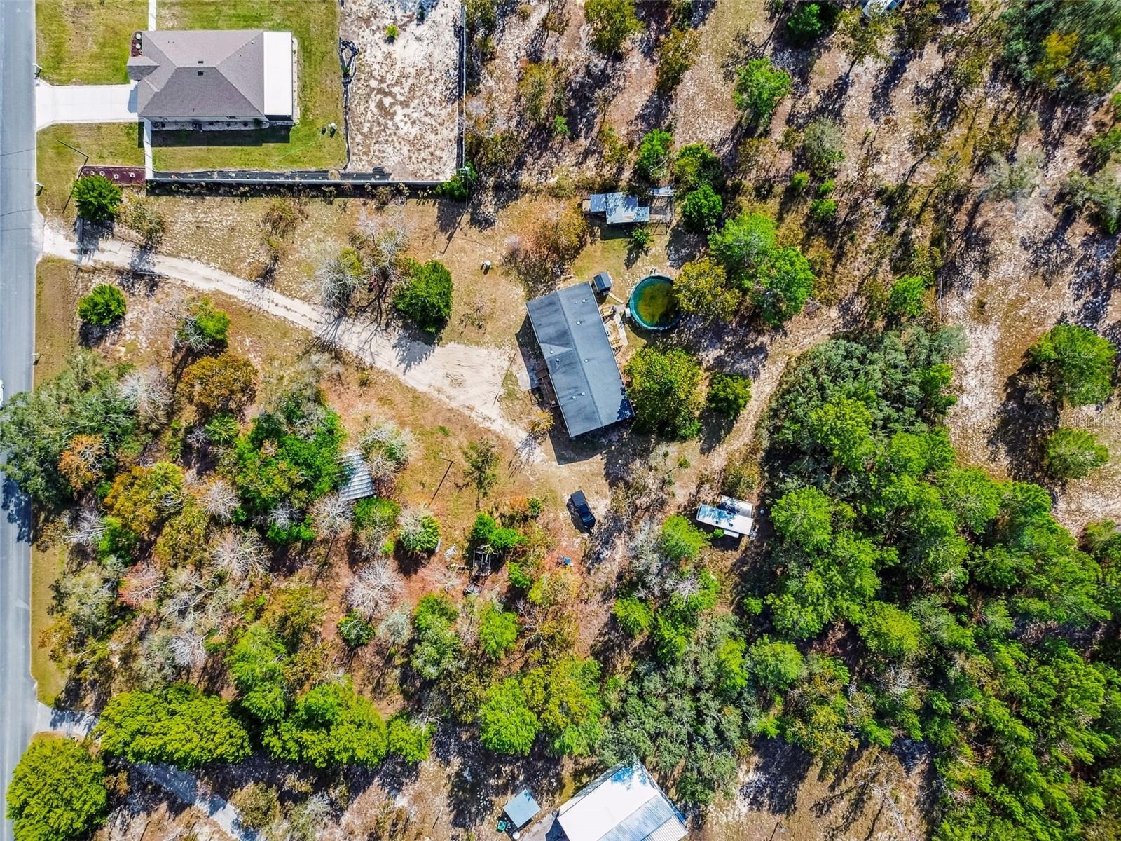 ROYAL HILLS - Residential